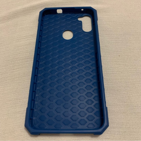 Samsung Galaxy A11 | Tuff Rugged Protective Case Metro by T-Mobile - Picture 3 of 13